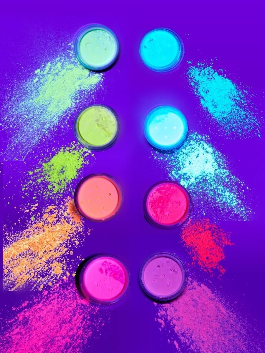 smiffys-makeup-fx-moon-glow-neon-uv-pigment-blau-5-g image 2