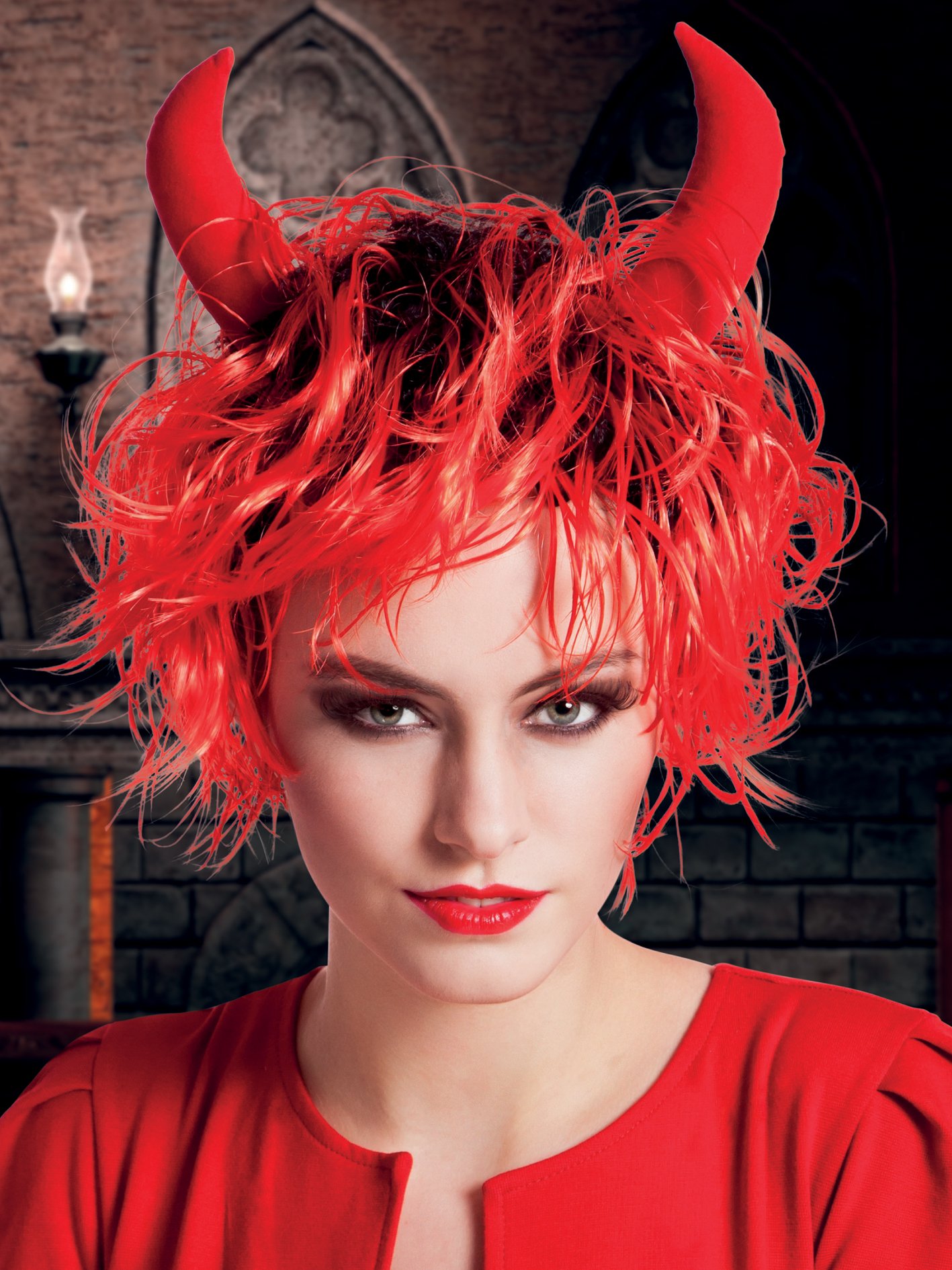 boland-wigs-teufelin-per-cke-schwarz-rot-mit-h-rnern image 2