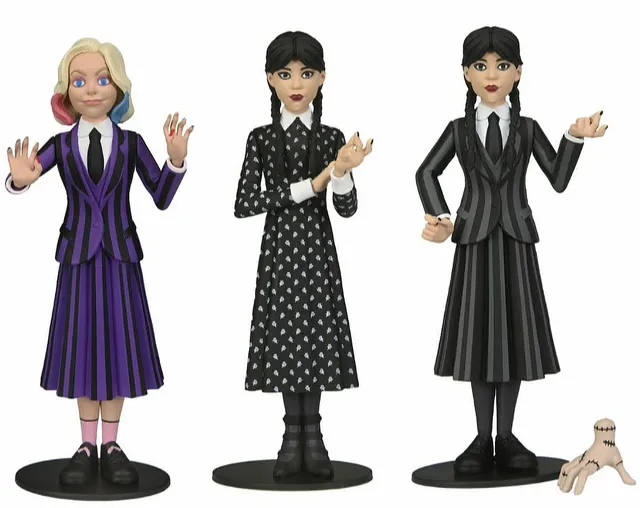 neca-toony-terrors-wednesday-vinyl-figur-15-cm-enid image 1